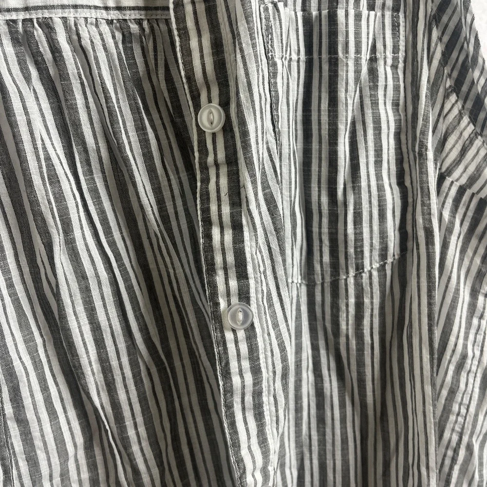 Michael Stars Los Angeles Striped Sleeveless Button Down Blouse L - Picture 7 of 7